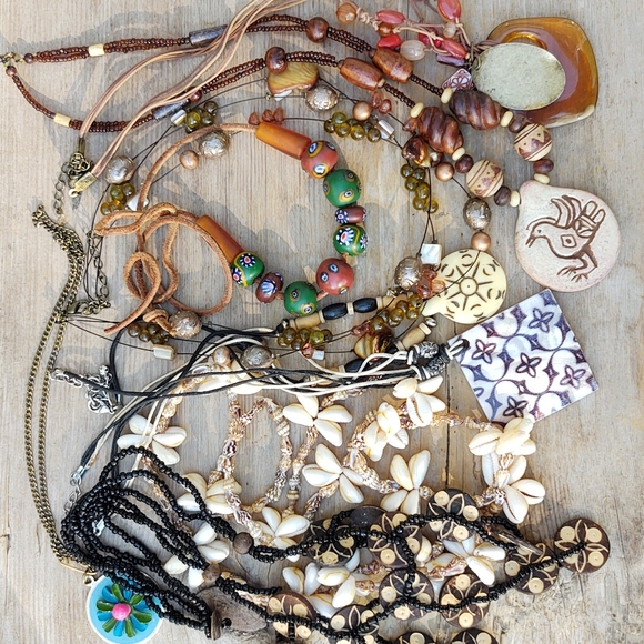 Vintage Jewelry - Vtg to now Boho / Tribal Necklaces shells, MOP, Wood Beads Bundle Variety!